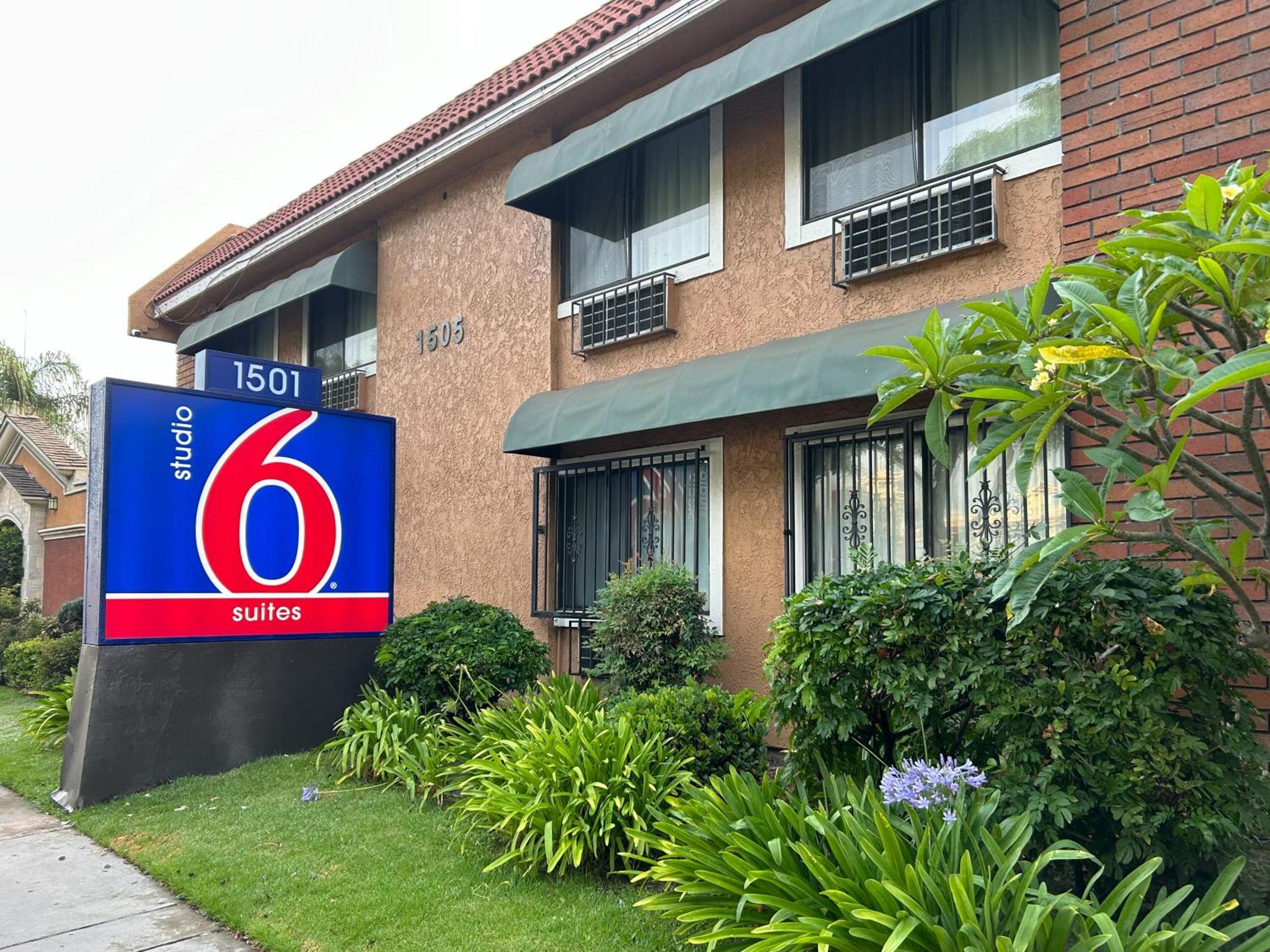 Studio 6 Suites Santa Ana, Ca Dış mekan fotoğraf